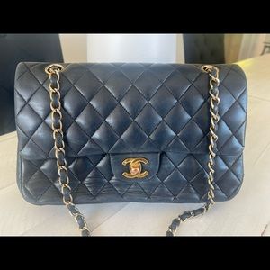 CHANEL Classic Double Flap Handbag (Vintage)